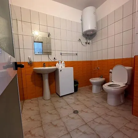 Appartamento Xhulio Apartament *